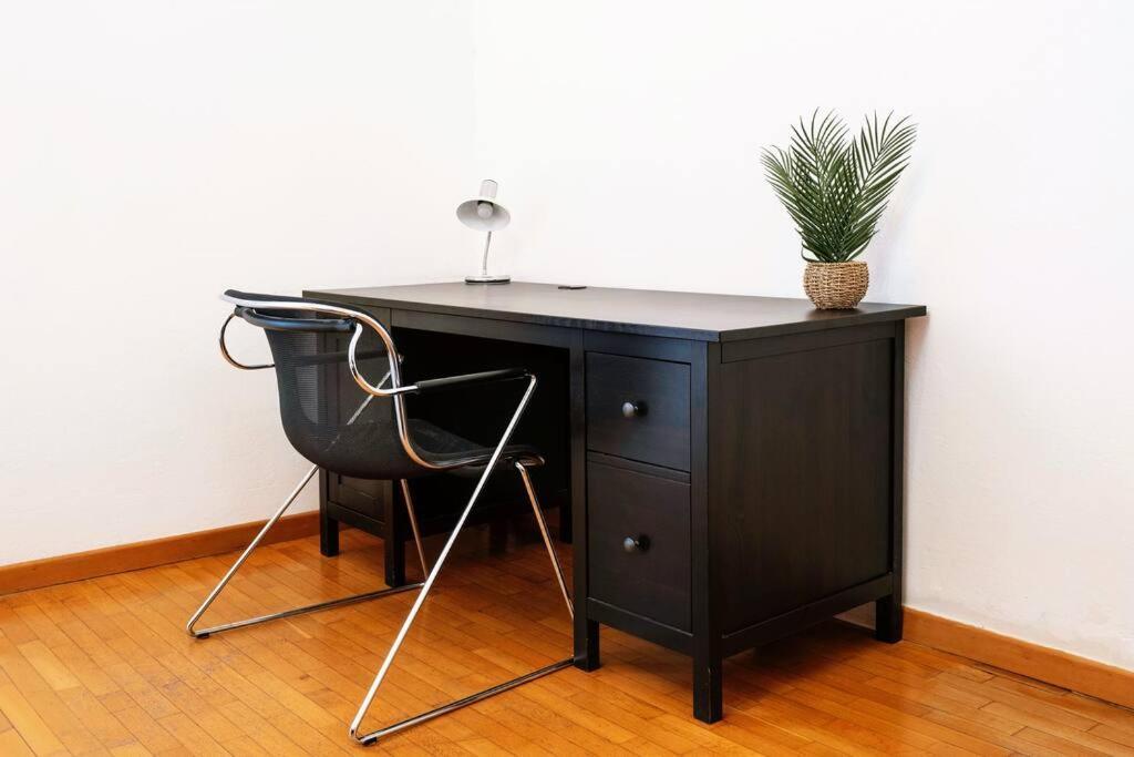 The Attico Chic Urban Free Parking Apartment Bologna Bagian luar foto